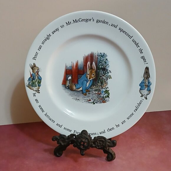Beatrix Potter's "Under the Garden Gate" Wedgwood Child's Plate-England - Picture 2 of 6